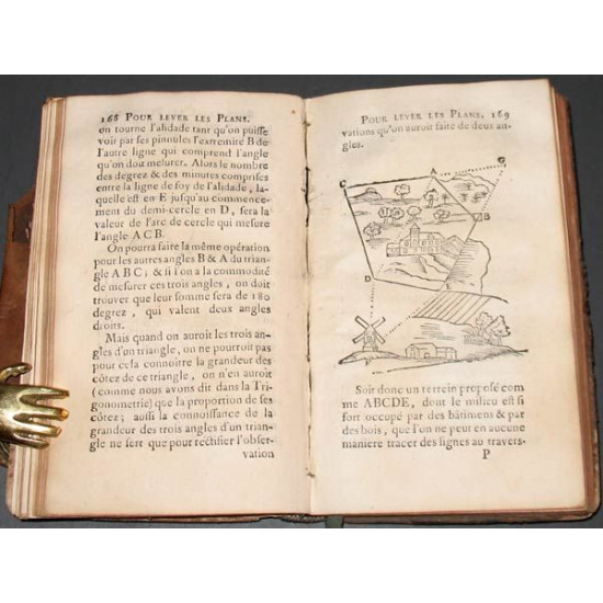 1732. L'Ecole des arpenteurs.. Paris. Книга начал геодезии и картографии. ПРОДАНО